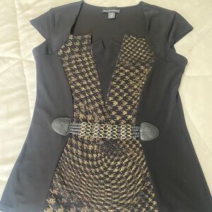 Frank Lyman Womens Designer top